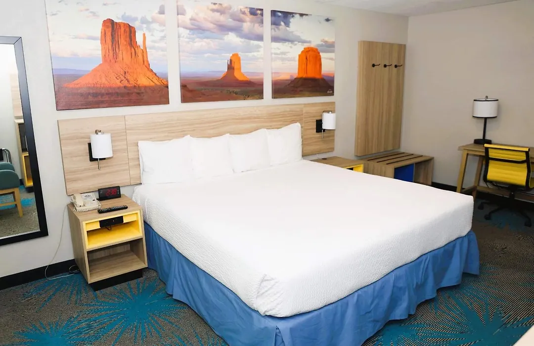 Days Inn By Wyndham East Albuquerque 'Newly Renovated'-1
